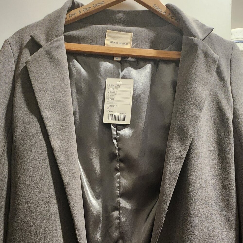 Silence + noise grey blazer size XS perfect for office over favorite top